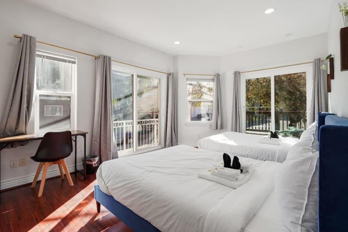 Spacious 3br, One And A Half Bath 2nd Floor In Apartment