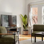 Spacious 3Br, One And A Half Bath 2Nd Floor In San Francisco